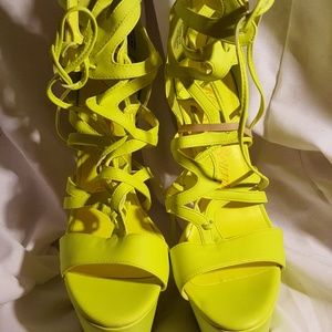 Yellow Platform heels